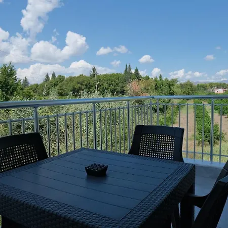 Hotel The & Airport 10 Km *