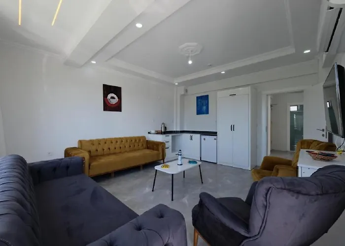 The & Airport 10 Km Hotel 5*